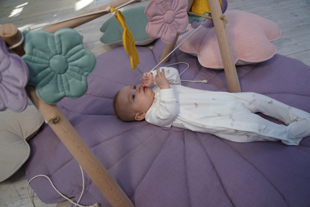 Linen "Lavender" Flower Mat