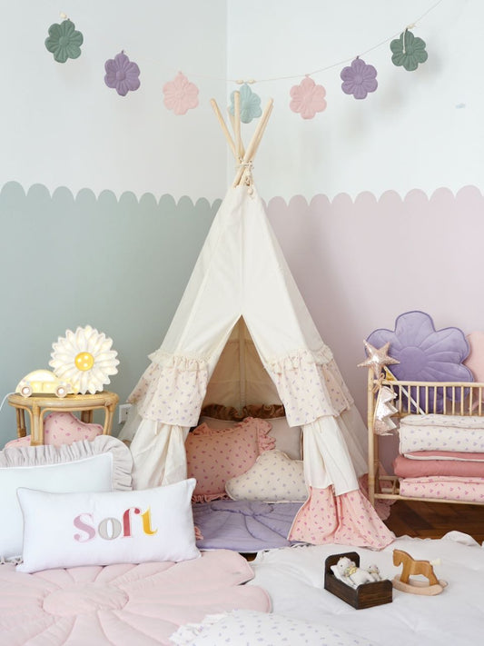 Teepee tent with frills for kids "Forget-me-not"