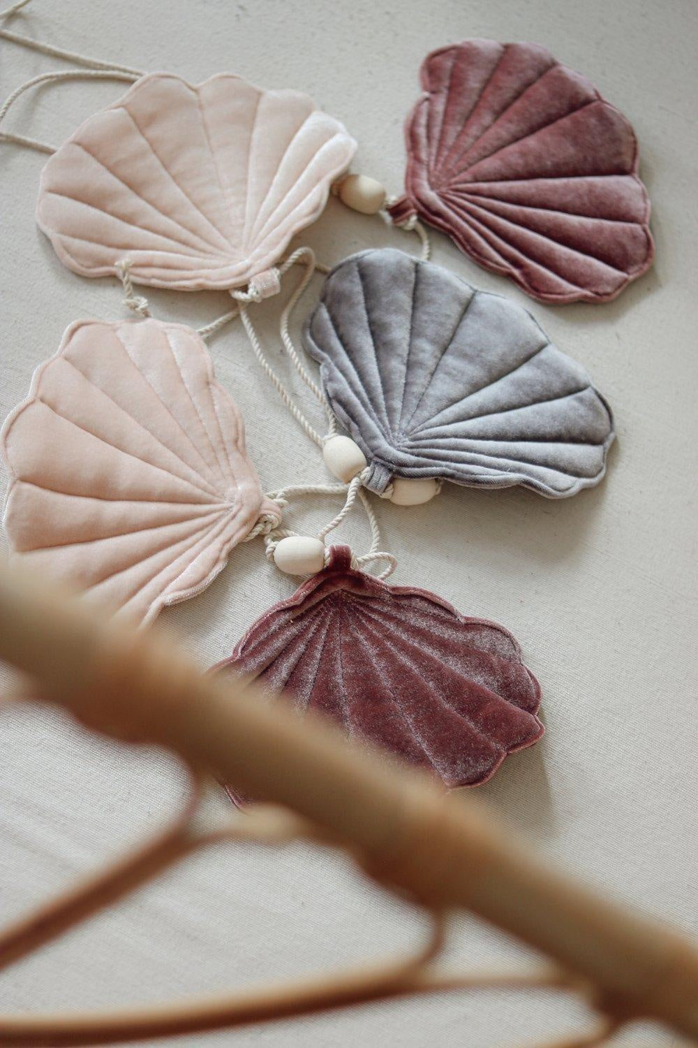 “Cosmic Pearl” Velvet Garland with Shells