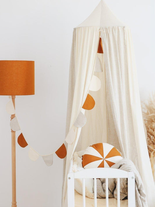 “Cream Circus” Linen Garland with Half Moons - Moi Mili