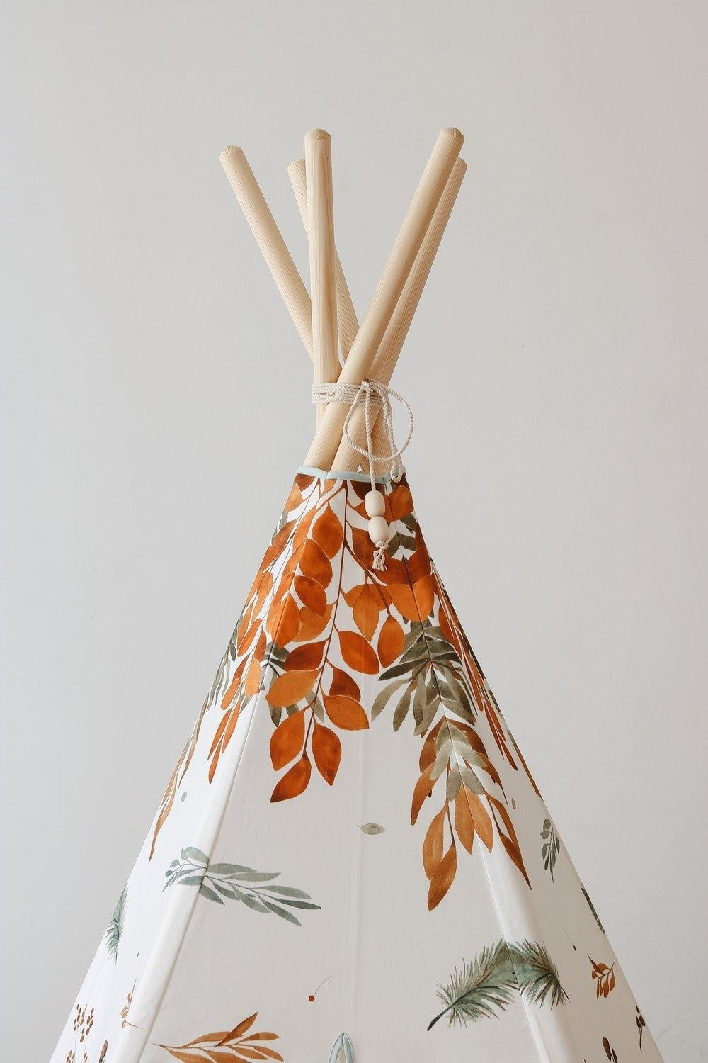 “Forest friends” Teepee Tent