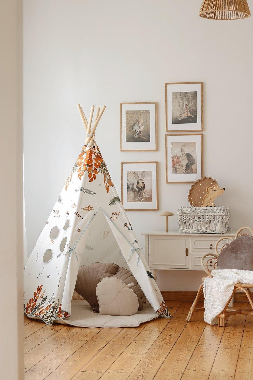 “Forest friends” Teepee Tent