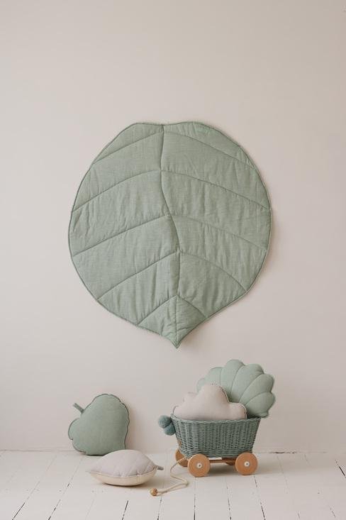 “Mint” Linen Leaf Mat