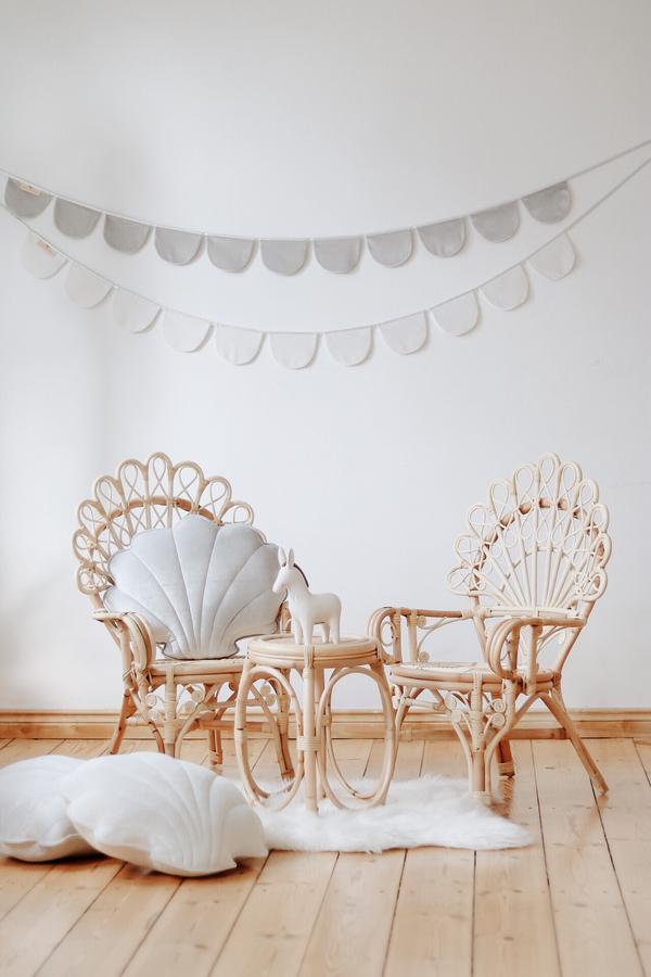 “White Pearl” Velvet Garland with Half Moons